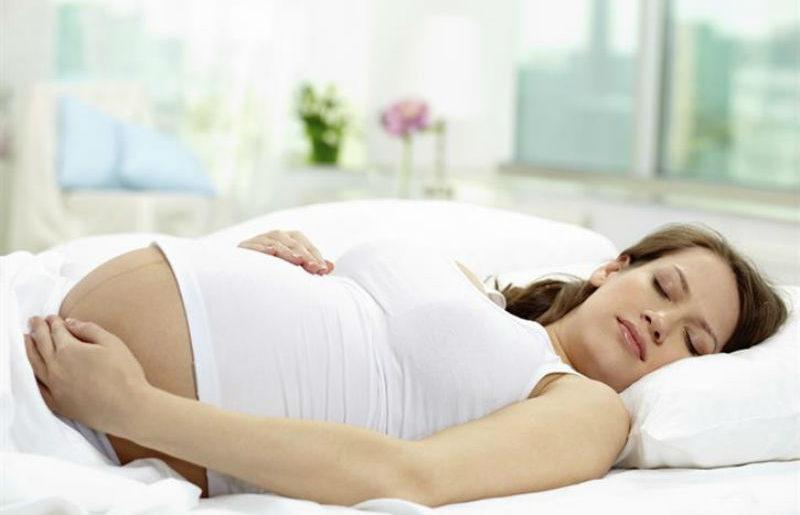 Ύπνος Ανάσκελα κατά την εγκυμοσύνη