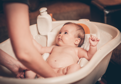 Τι πρέπει να κάνω όταν το μωρό μου δεν θέλει να κάνει μπάνιο; Αληθινοί Γονείς Συμβουλεύουν!