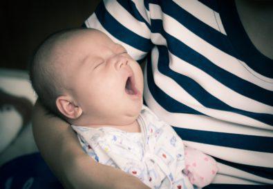 Βάζοντας το μωρό για ύπνο σε... 75 ΜΟΝΟ βήματα