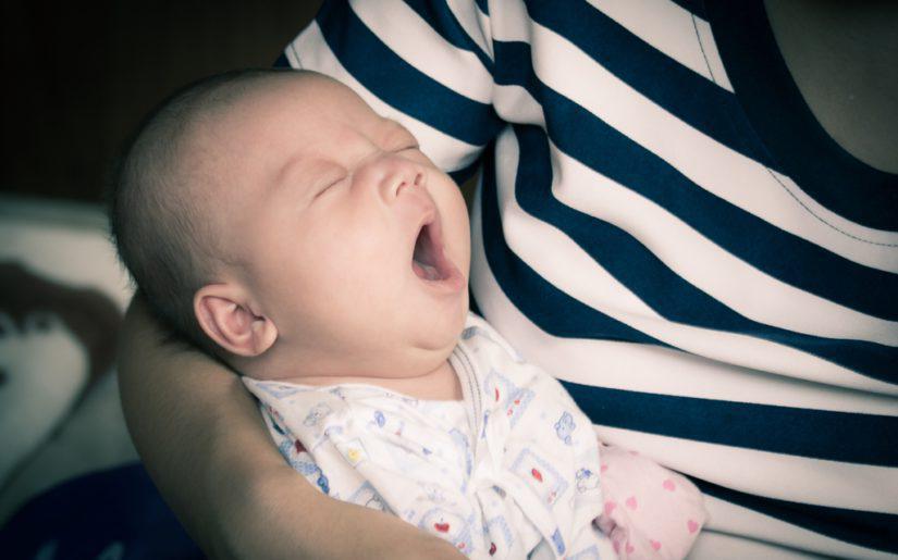 Βάζοντας το μωρό για ύπνο σε... 75 ΜΟΝΟ βήματα
